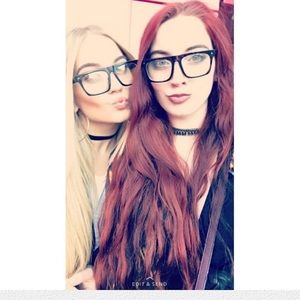 Meet your Posher, Sabrina